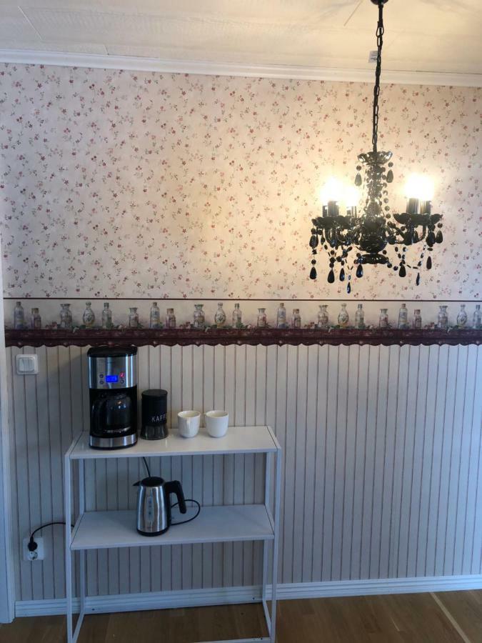 Luxury Villa By Lake Welcome You Хьо Екстериор снимка